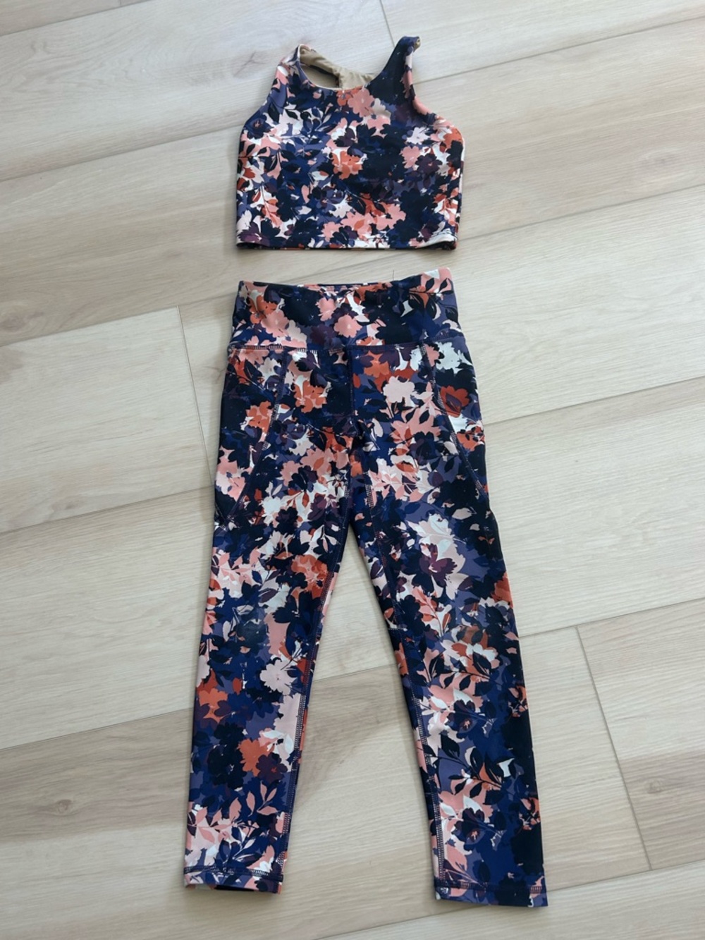 Old Navy girls active wear set